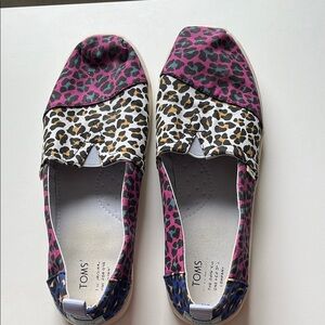Toms Pink and Brown Flats with Animal Print. Youth size 6.